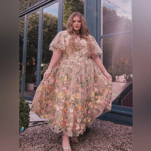 JessaKae Blushing Flora Midi Gown with Puff Sleeves for Cocktail Events, NWT, 2X - Picture 1 of 8